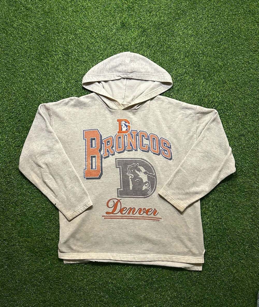 Vintage 1993 NFLP Saturdays Hero Denver Broncos Hoodie Sweatshirt.
